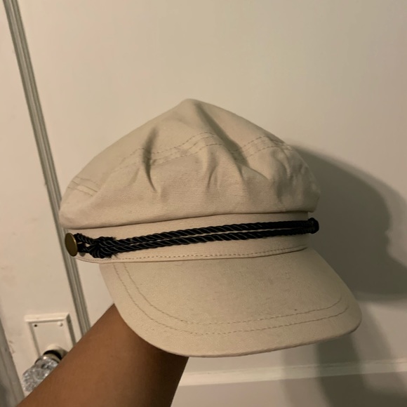 Light Cream/Tan Cap - Picture 3 of 10